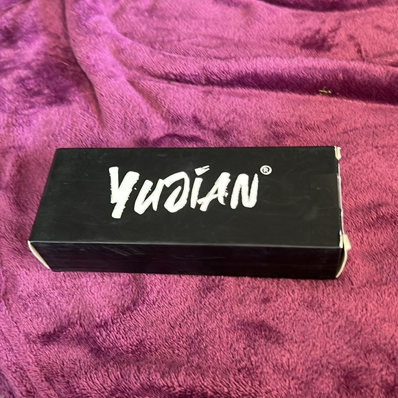 YuJian Beige oversized retro sunglasses New in Box - Picture 8 of 8